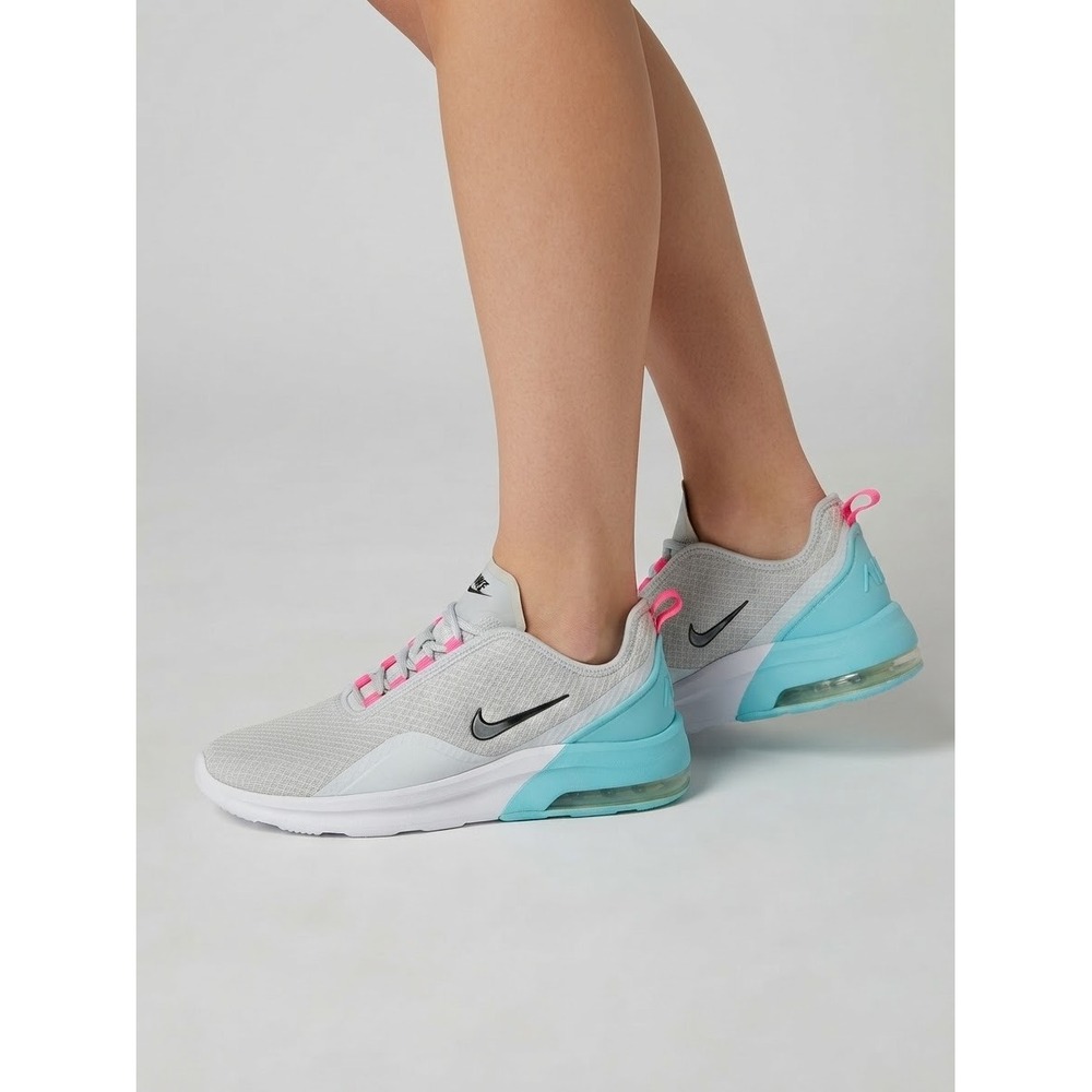 Nike Women Sneakers Grey Teal Pink Size 10 Air Max Motion 2 South Beach